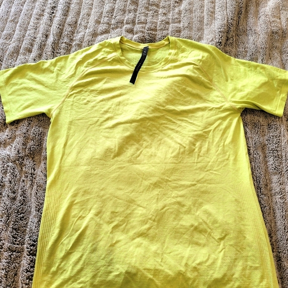 Lula Roe - Picture 2 of 4